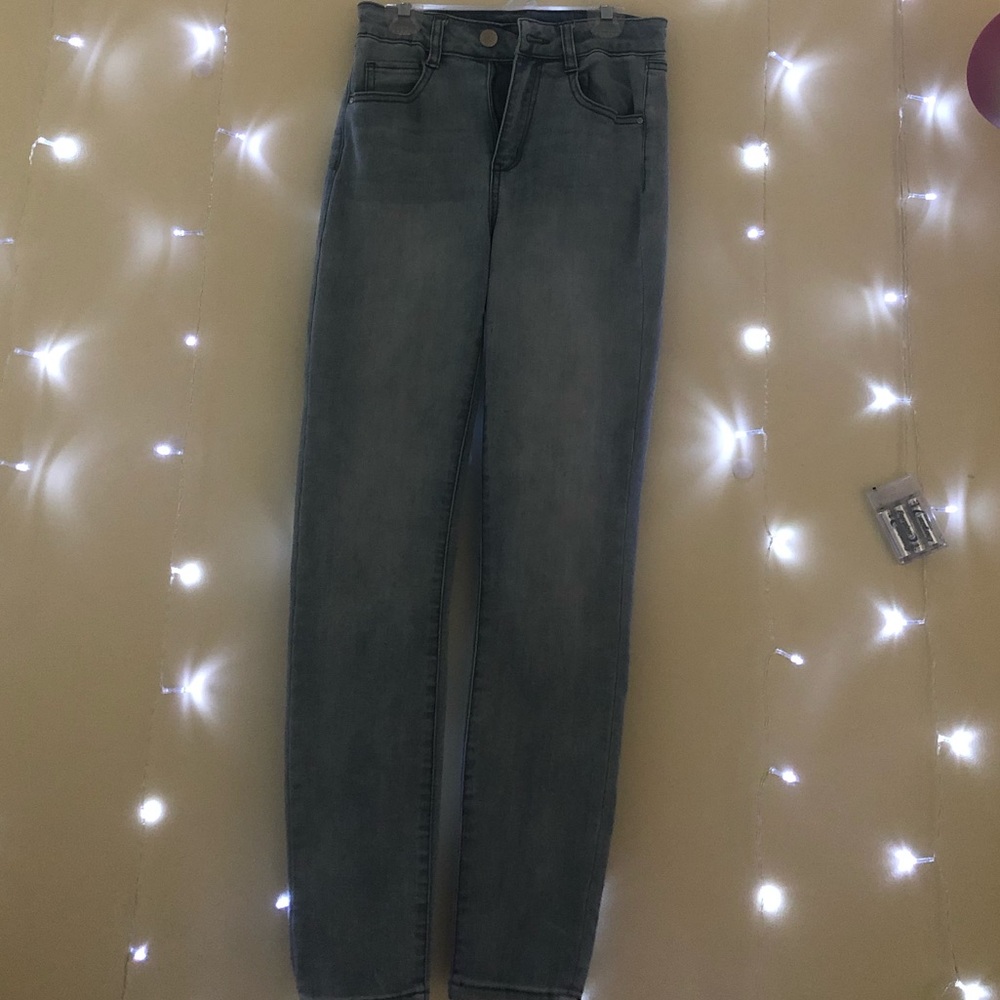 Light Wash Denim Jeans